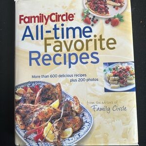Book: Family Circle All-time Favorite Recipes 600+delicious recipes + 200 photos